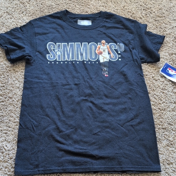 Ben Simmons Brooklyn Nets Graphic T-Shirt with Player Print Small - Picture 1 of 1